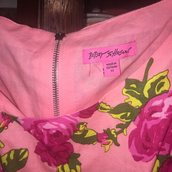 Betsey Johnson Spring Casual/Formal Dress - Picture 2 of 5